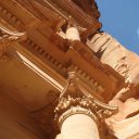 Closeup-of-columns-the-Treasury-Petra