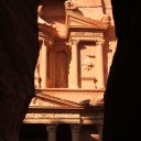 Quintessential-shot-of-the-Treasury-in-Petra