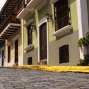 Side-cobblestone-street-in-Old-San-Juan