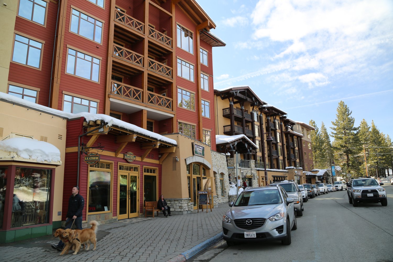 Guides Mammoth, CA Hotels Dave's Travel Corner