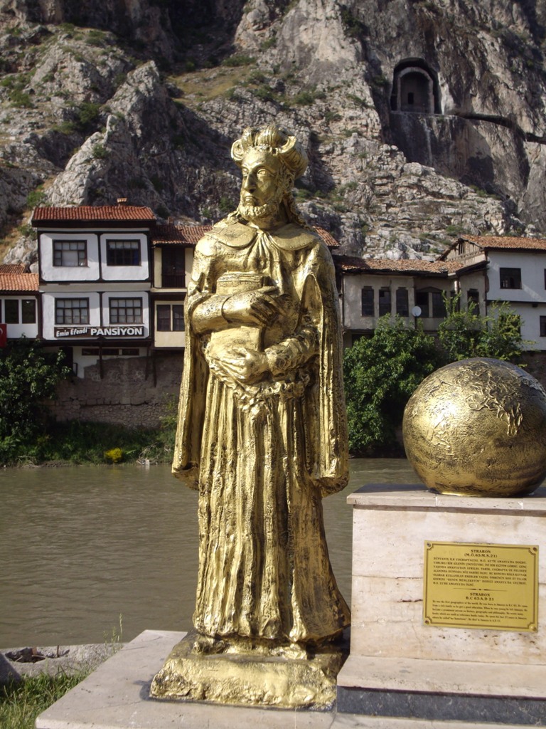 Istorikas Strabo