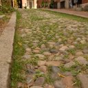Centuries-old-cobblestone-streets-can-still-be-found-in-Bostons-Beacon-Hill