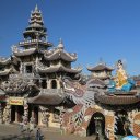 dalat-vietnam-temples-waterfall-crazy-house-38