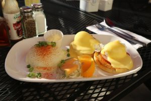 eggs-benedict