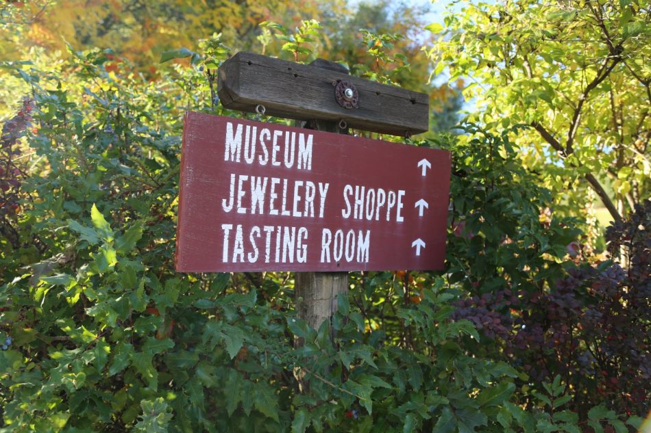 Guides Gold Country, CA Ironstone Vineyards Dave's Travel Corner