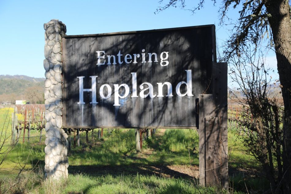 Guides Hopland, CA Introduction Dave's Travel Corner