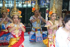 erawan-shrine-bangkok-4