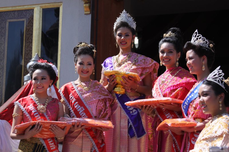 thai-beauty-queens