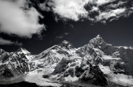 Himalayas-Nepal-BW everest