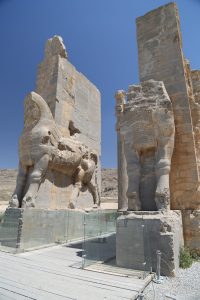 iran-shiraz-persepolis-necropolis (41)