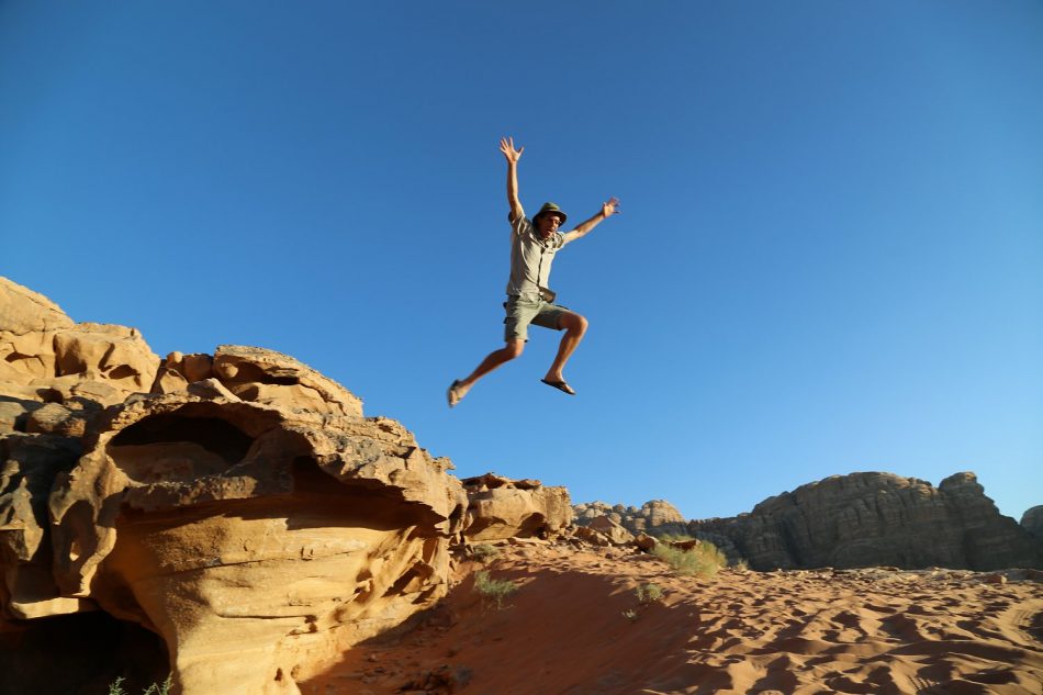 jumping-wadi-rum