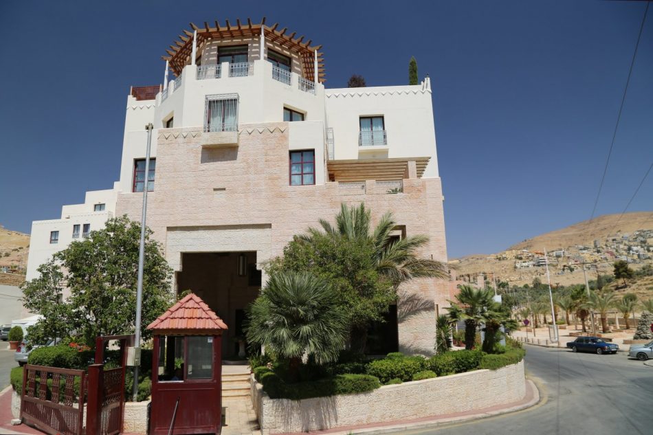 movenpick-petra-resort