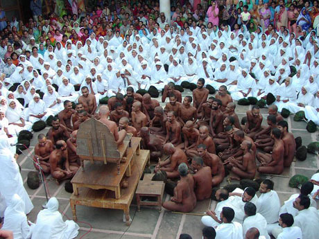 The Skyclad Jain monks in Kundalpur