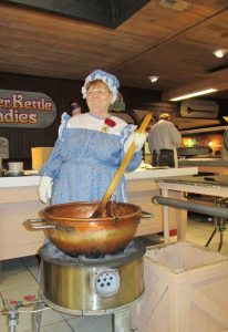 5. fudge maker at silver dollar city