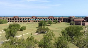 Tortugas arches distant 2