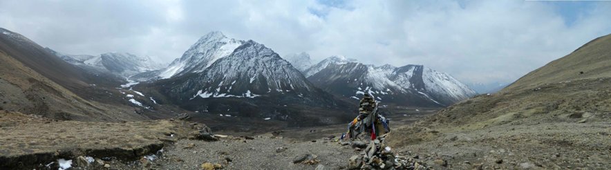 Panorama from a false summit at 15,420’, still 600’ below Nyile La.