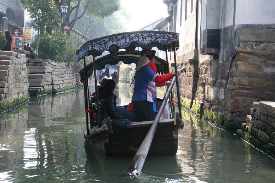 Water boat in Luzhi