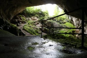 Lombrives-Cave-France (3)
