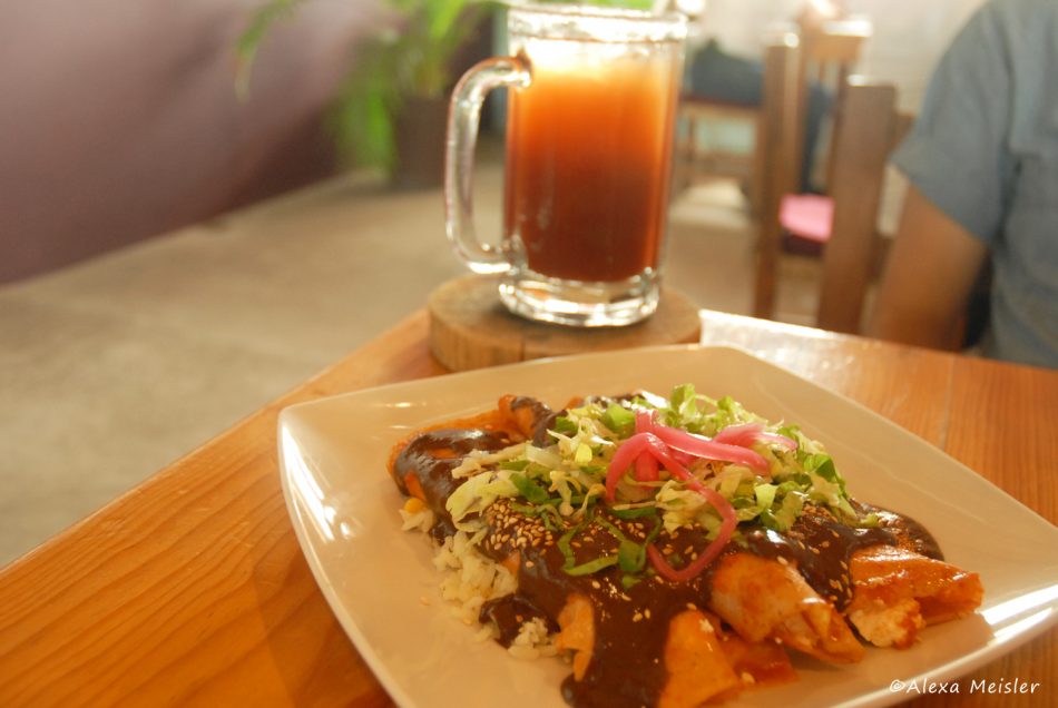 enchiladas-mole-La-Mazatleca-mazatlan-mexico