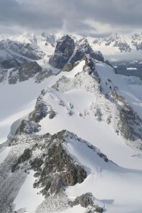 antarctica-skiing