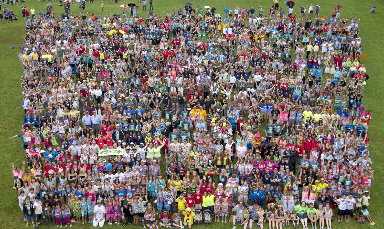 Twins Days Festival Largest Annual Gathering of Twins in the World