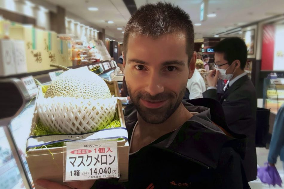 Expensive melon interesting facts about Japan Expensive fruit interesting fact about Japan