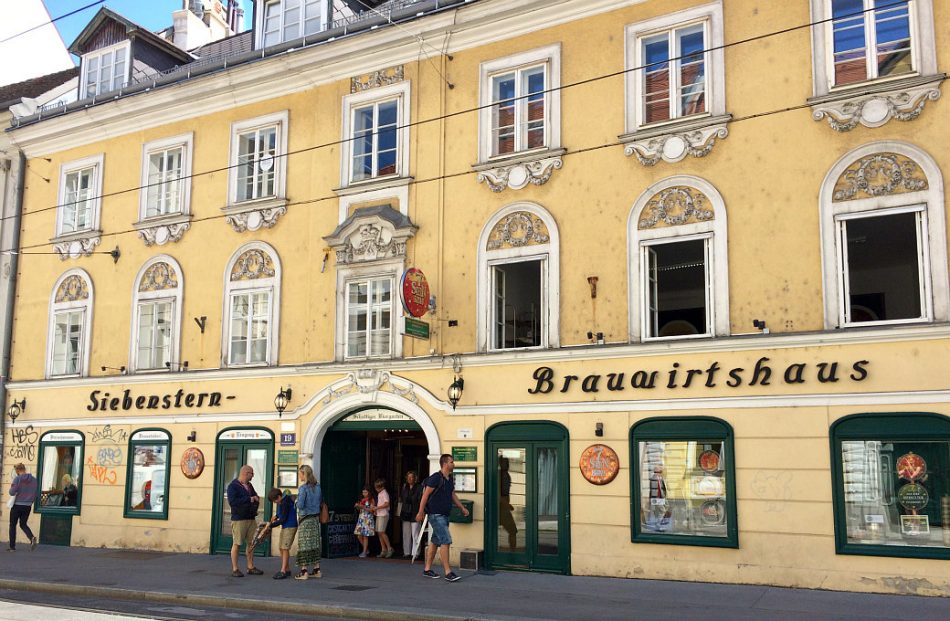 Vienna's Josefstadt and Neubau: Siebensternbraeu