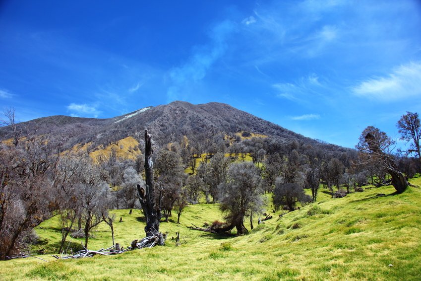 volcanoes to visit in costa rica