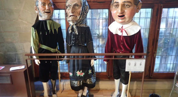 Vic tourist office Gigants